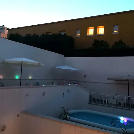 La Maison Bed & Breakfast