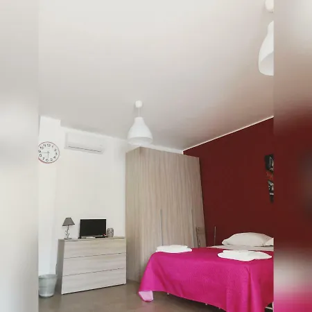 La Maison Nocleg ze śniadaniem 5*